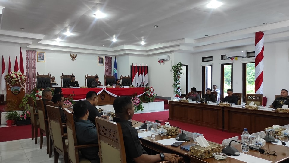 PENYERAHAN HASIL PEMILIHAN BUPATI DAN WAKIL BUPATI TAHUN 2024
